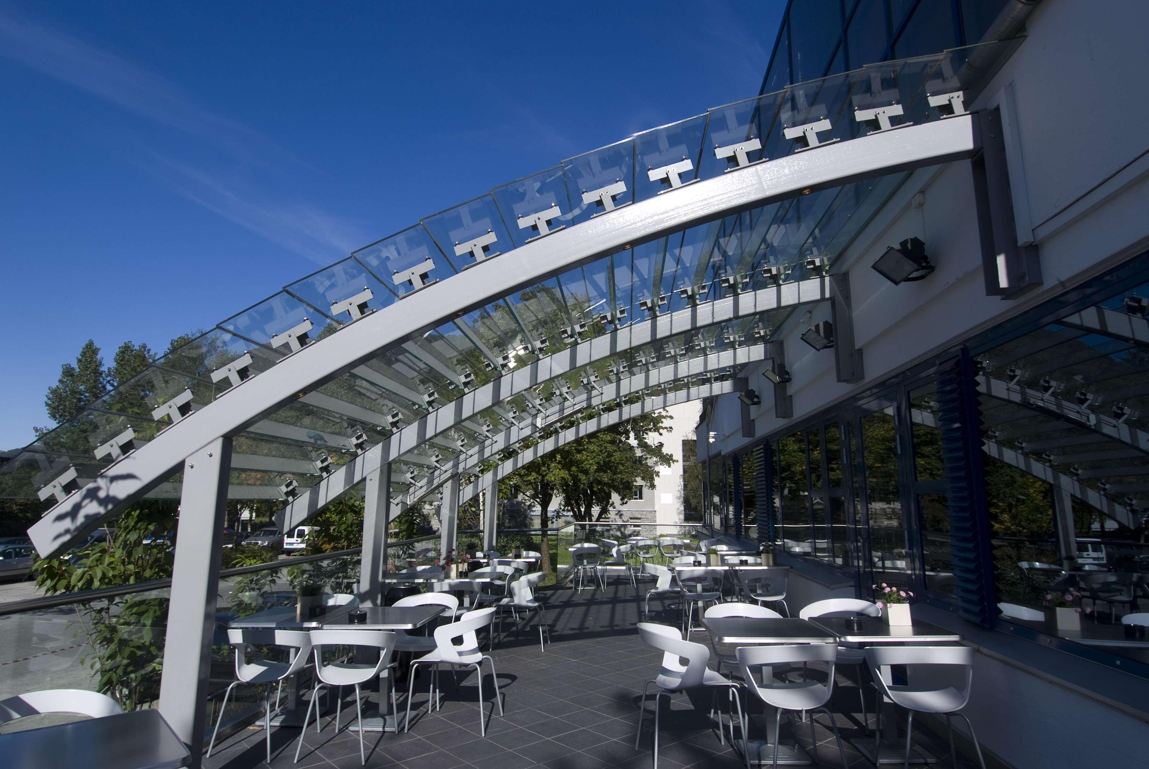Scandic Sunnfjord Hotel & Spa Førde Dış mekan fotoğraf
