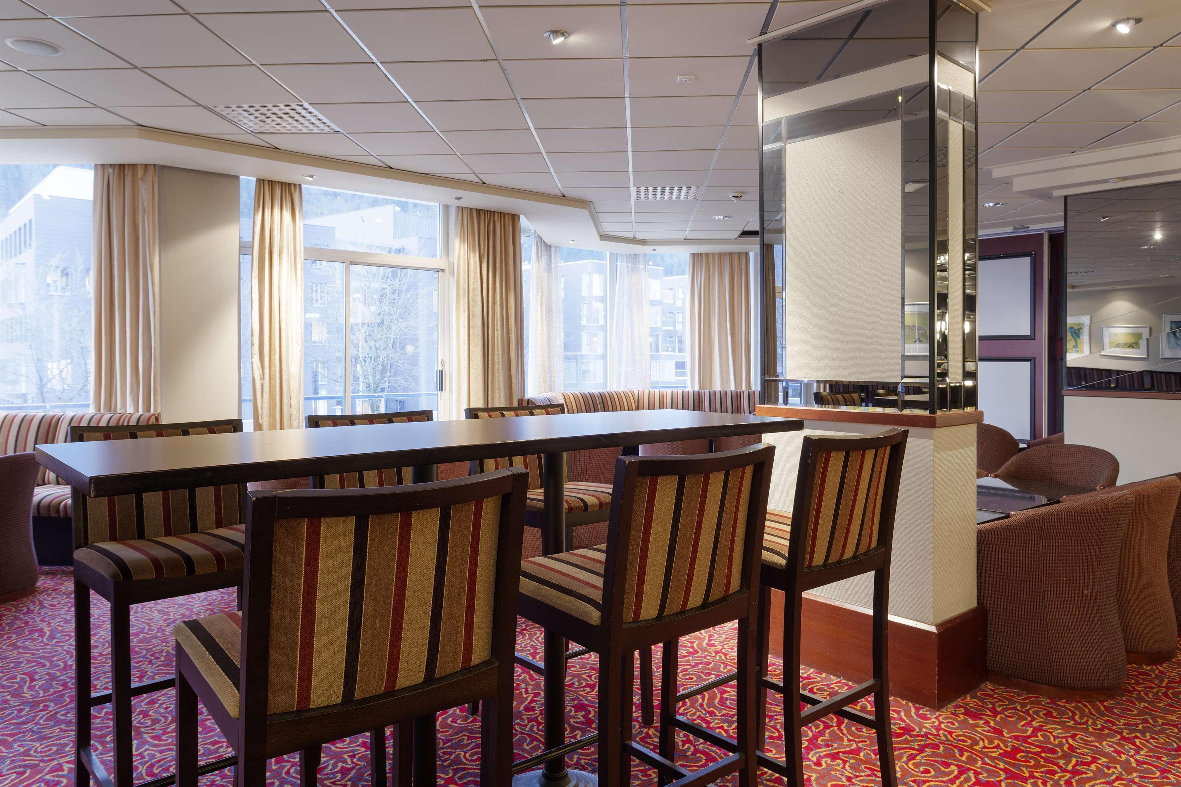 Scandic Sunnfjord Hotel & Spa Førde Dış mekan fotoğraf
