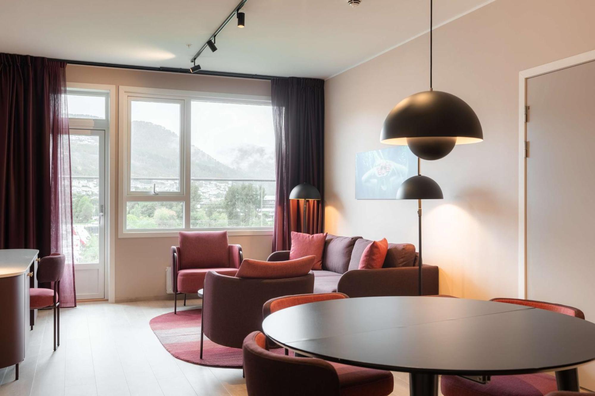 Scandic Sunnfjord Hotel & Spa Førde Dış mekan fotoğraf