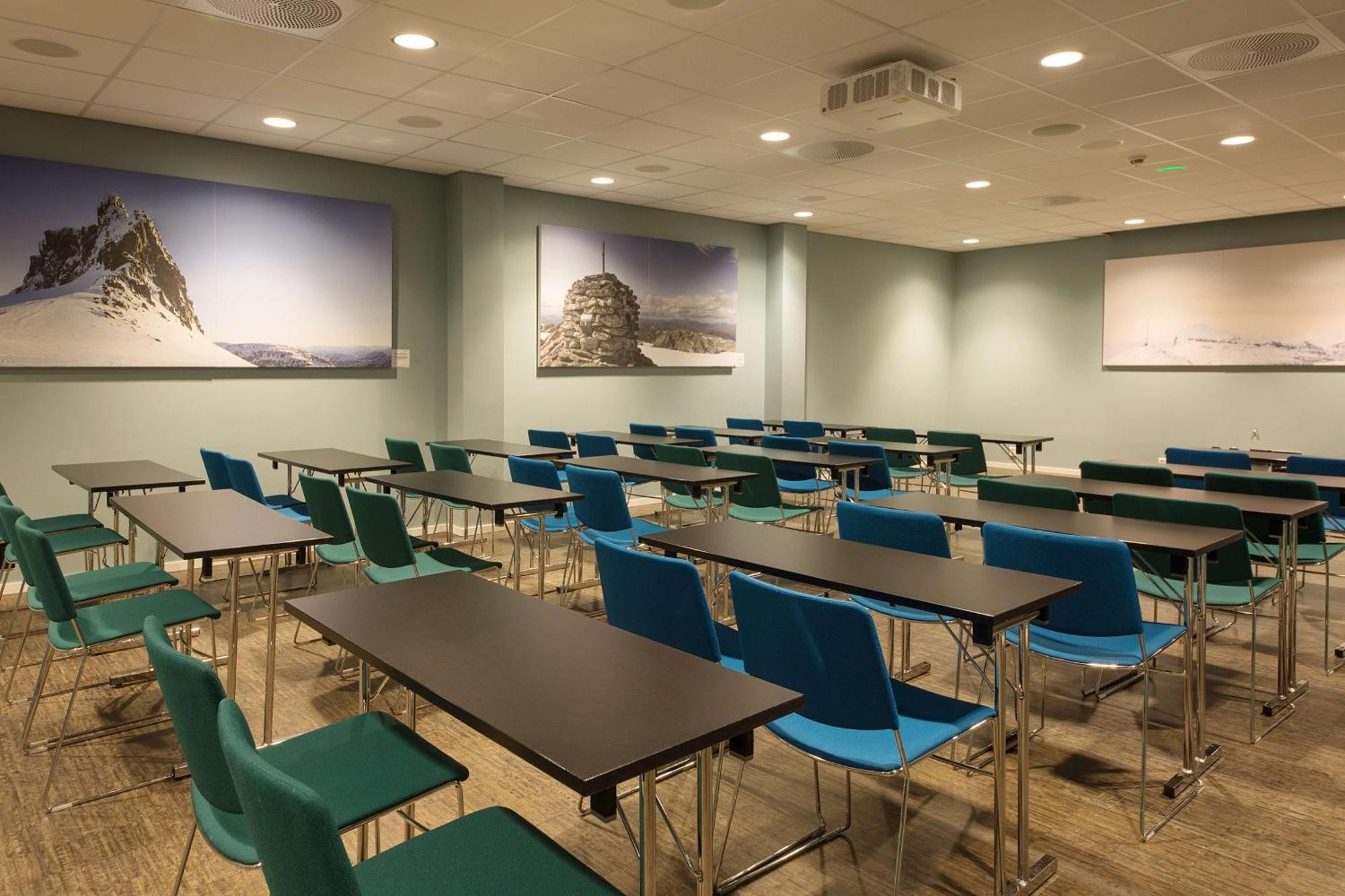 Scandic Sunnfjord Hotel & Spa Førde Dış mekan fotoğraf