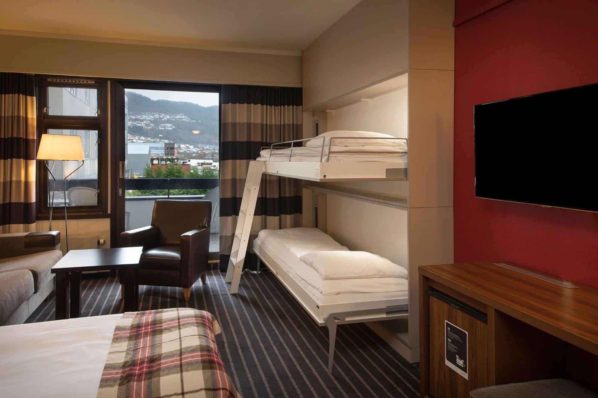 Scandic Sunnfjord Hotel & Spa Førde Dış mekan fotoğraf