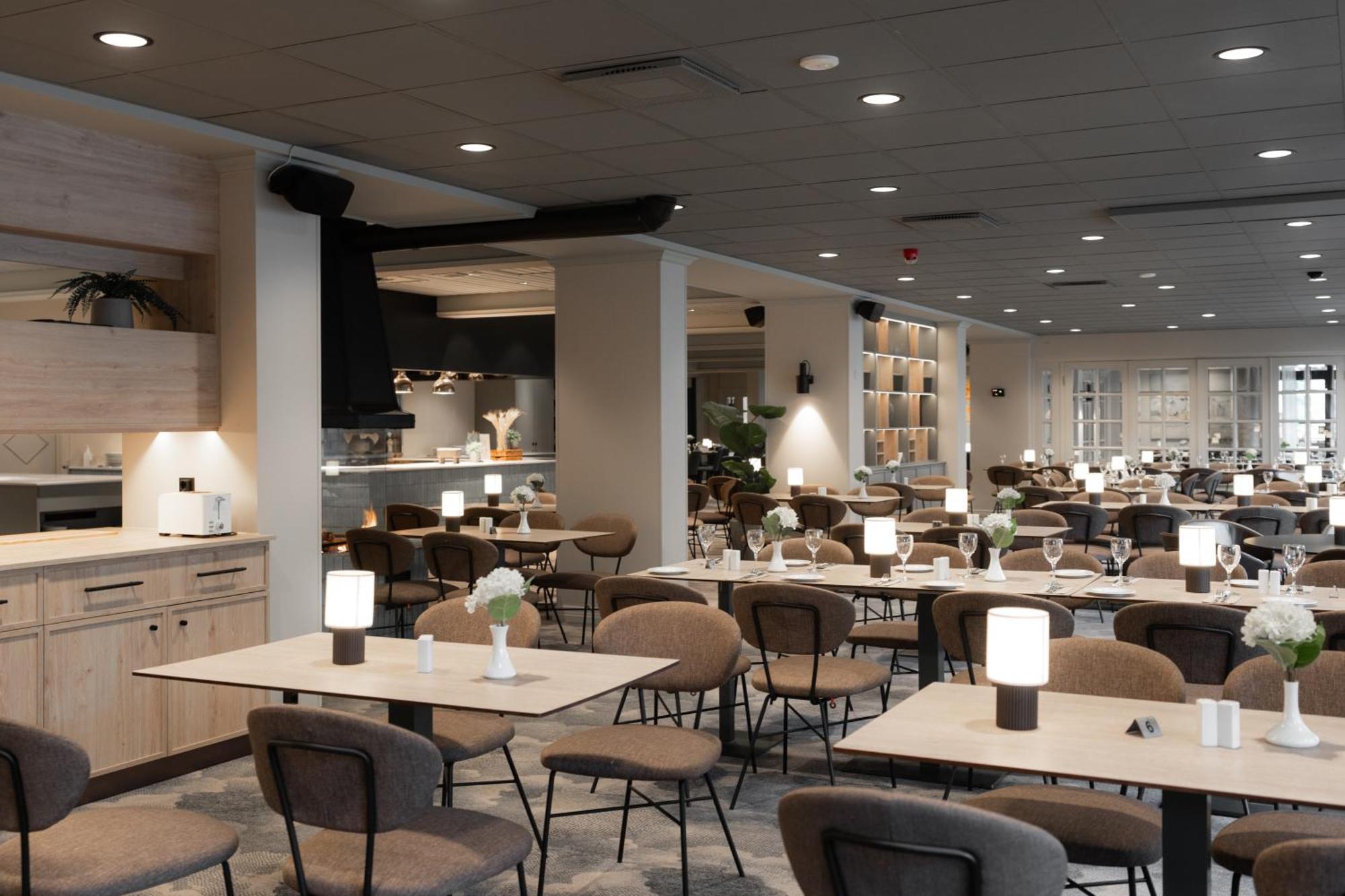 Scandic Sunnfjord Hotel & Spa Førde Dış mekan fotoğraf